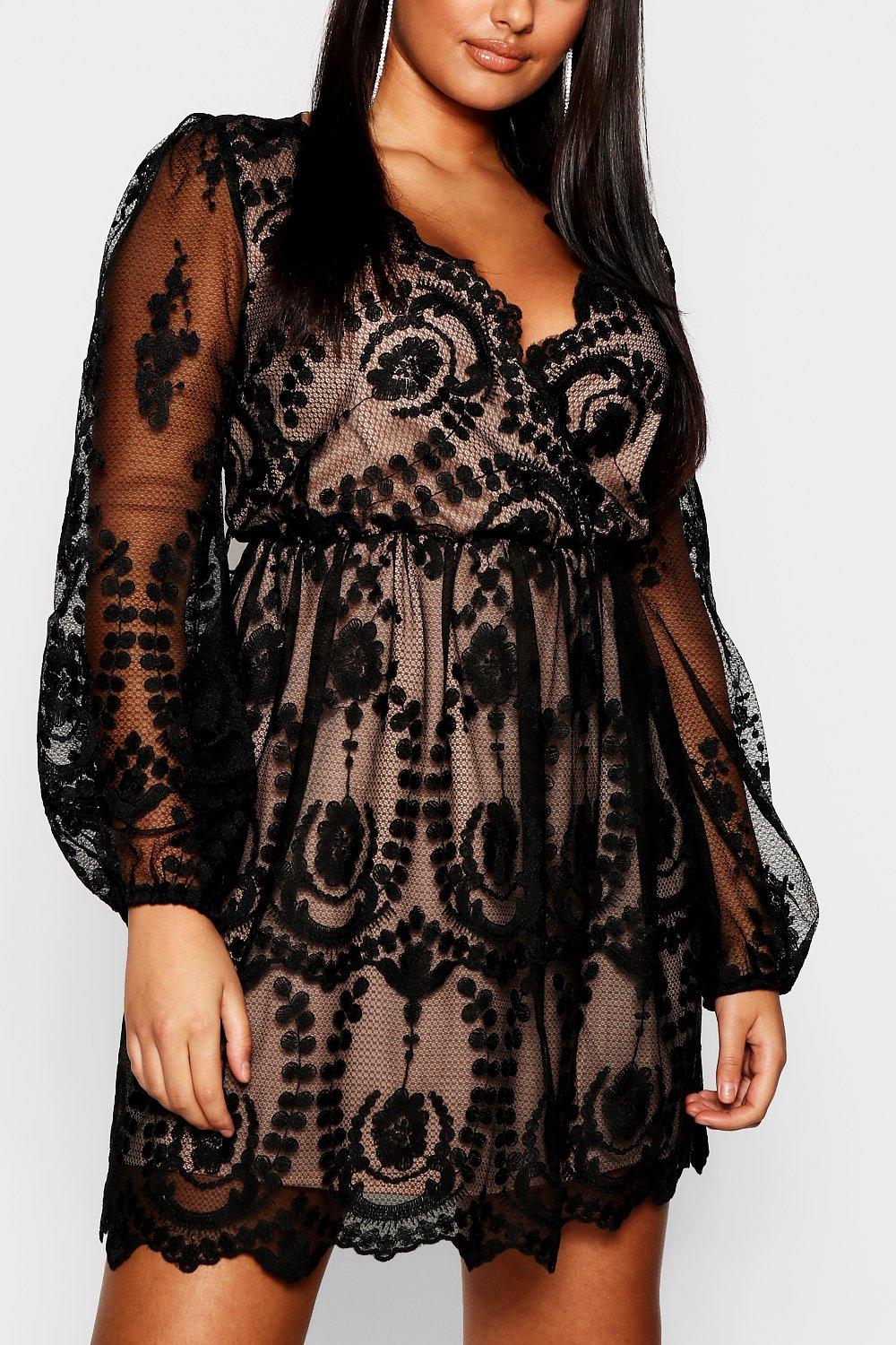 Plus Lace Plunge Skater Dress