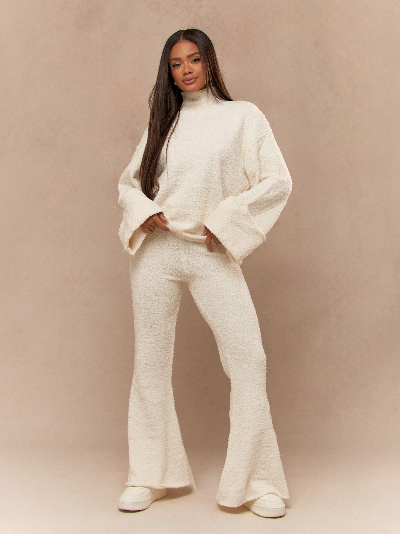 Fleece Folded Flare Long Sleeves Raw Edge Sweater Top And Flare Hem Pants Two Piece Co-Ord Set Winter Wear